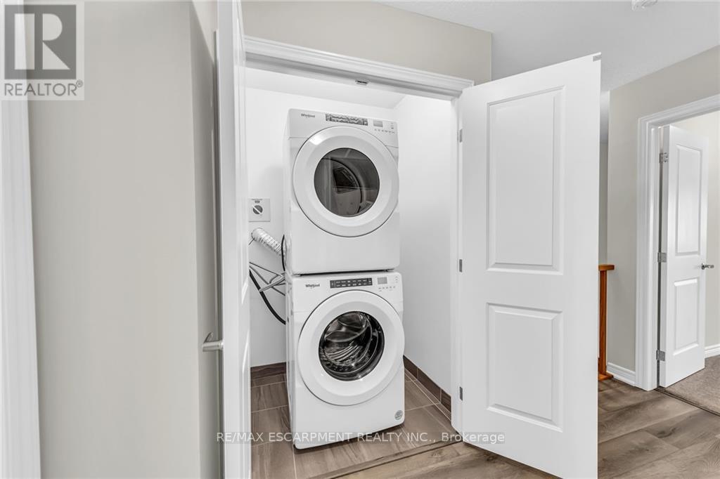 #21 -27 RACHEL DR, #21
