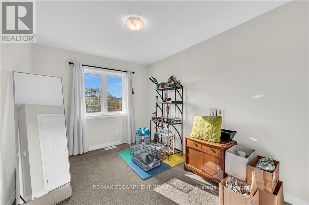 #21 -27 RACHEL DR, #21