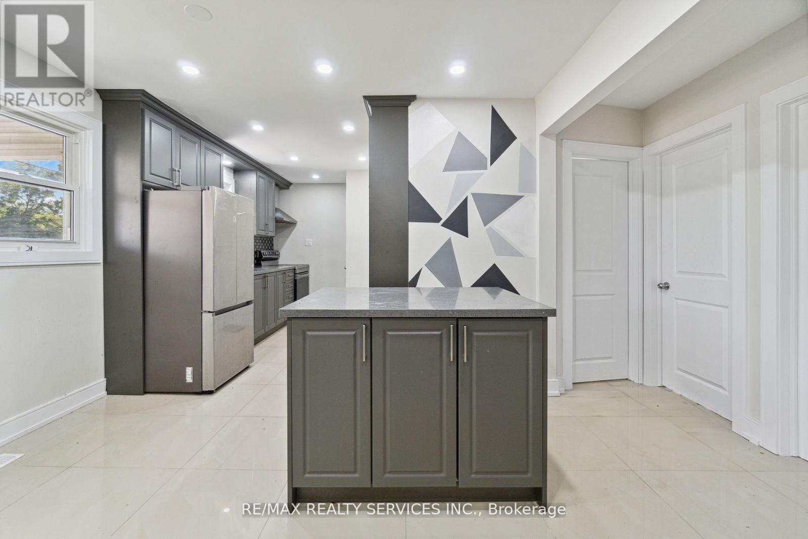 952 CONCESSION RD
