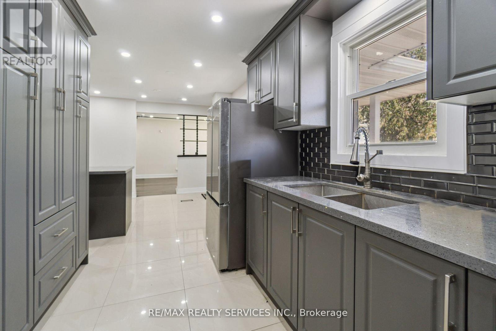 952 CONCESSION RD