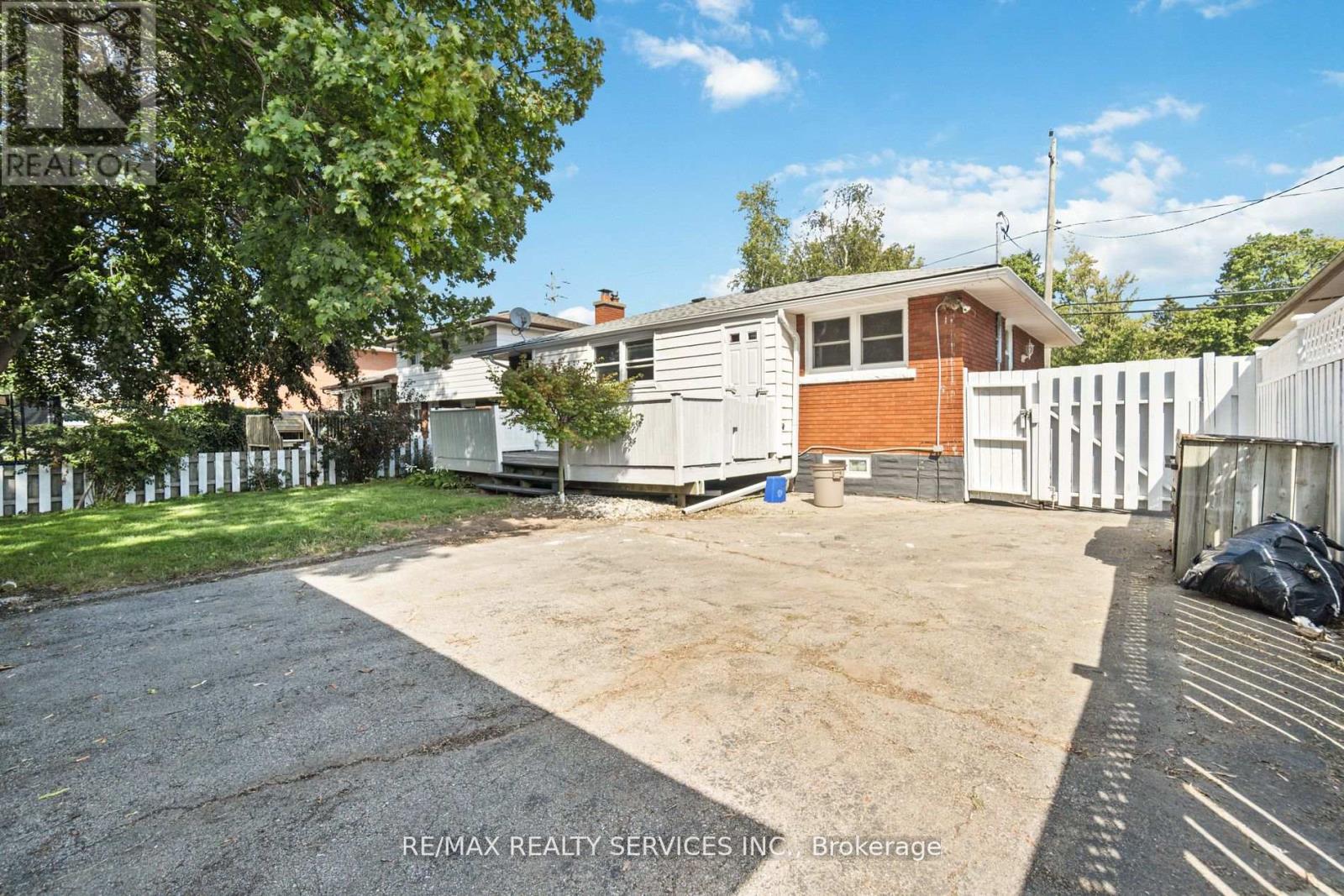 952 CONCESSION RD