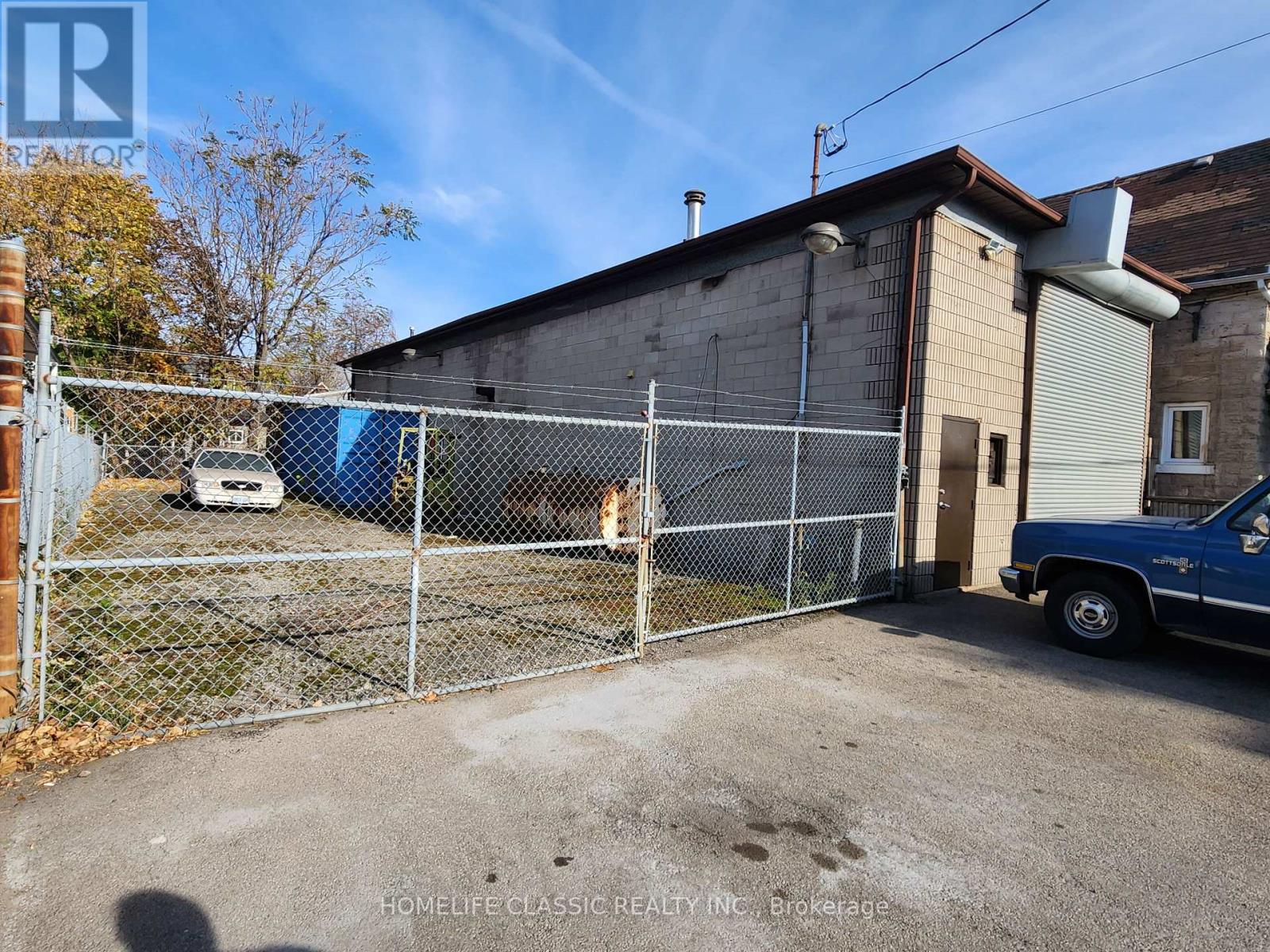 55 BEACH RD