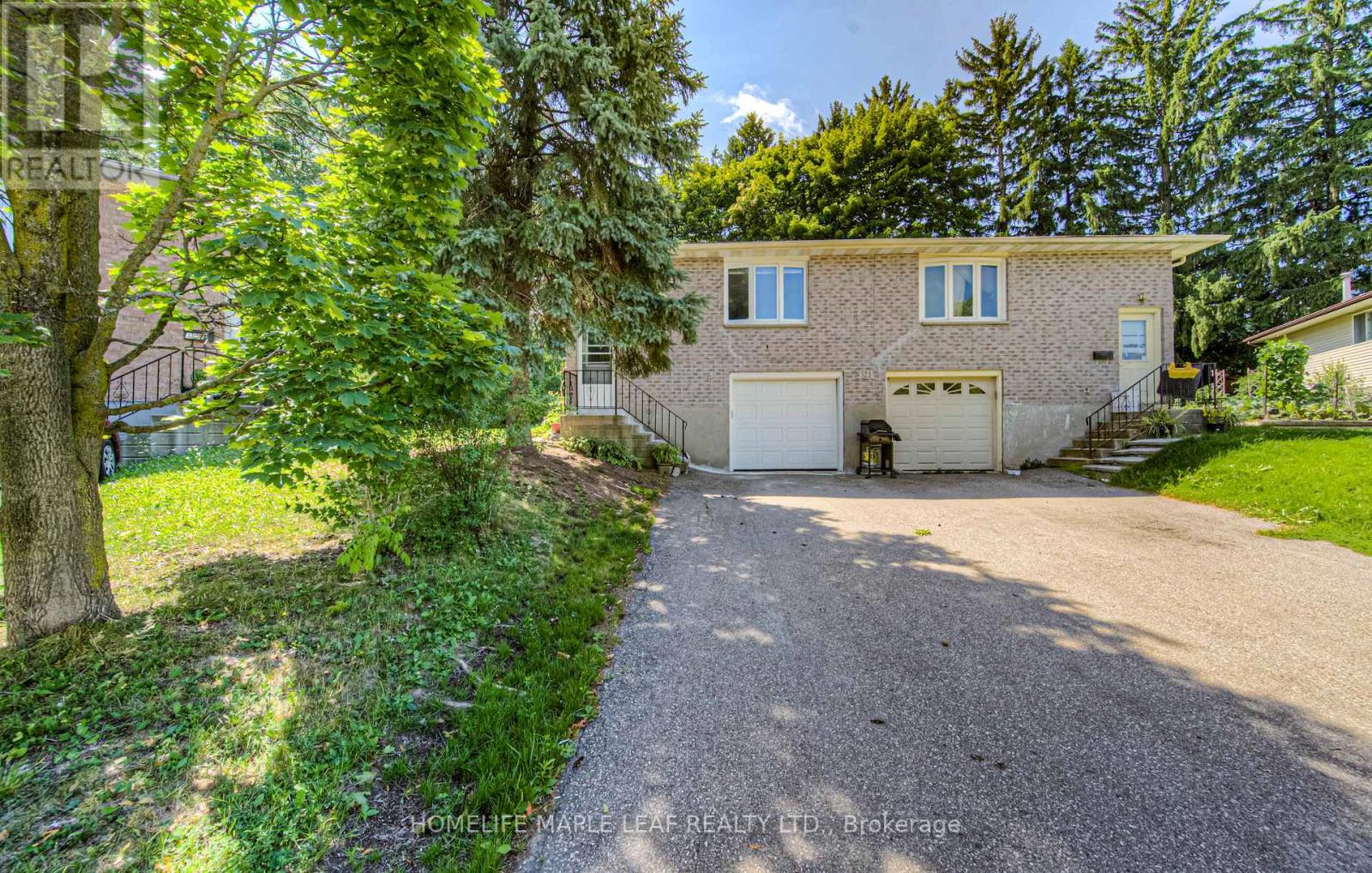 #A -391 CHURCHILL CRT, #A