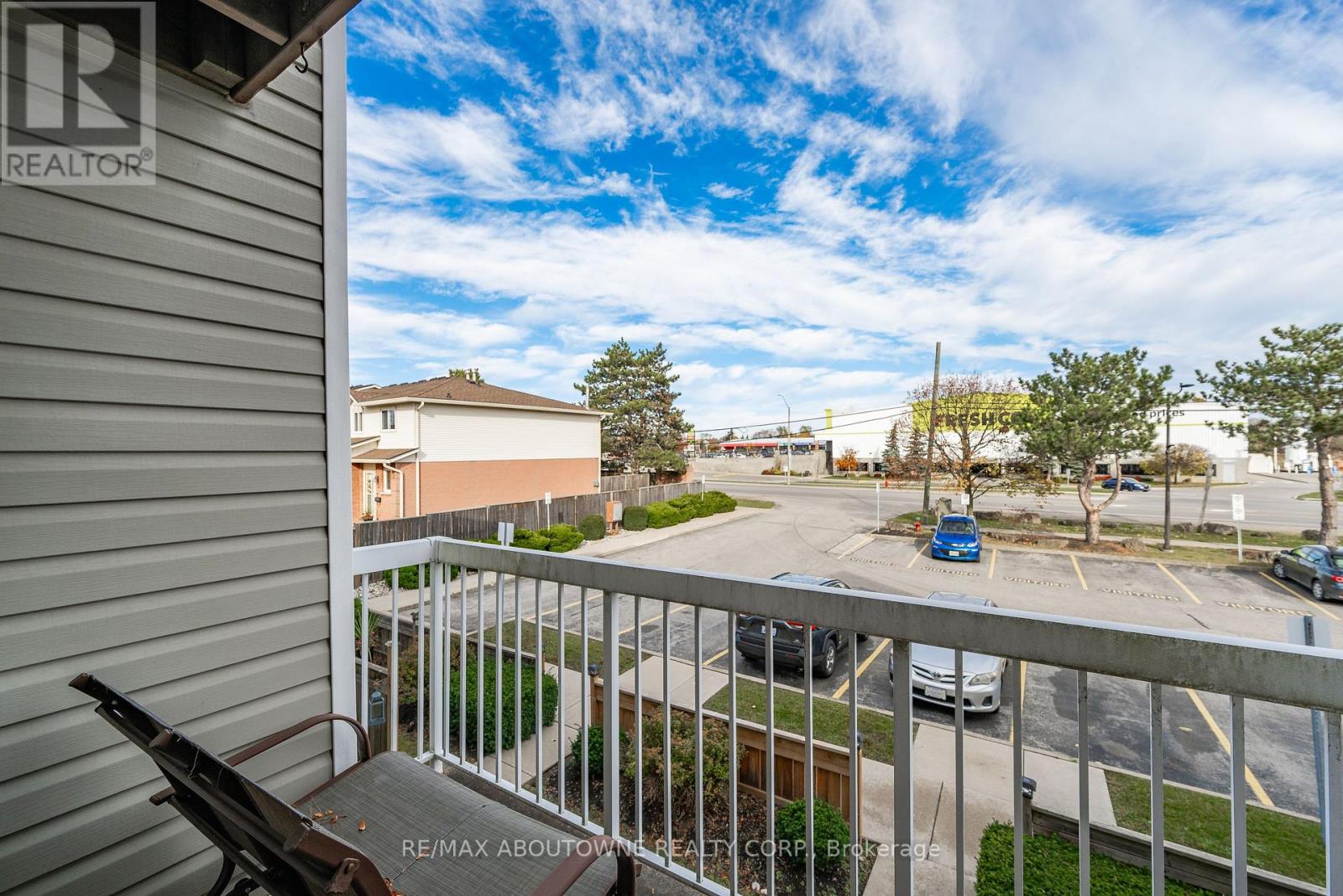 #9 -912 RYMAL RD E, #9
