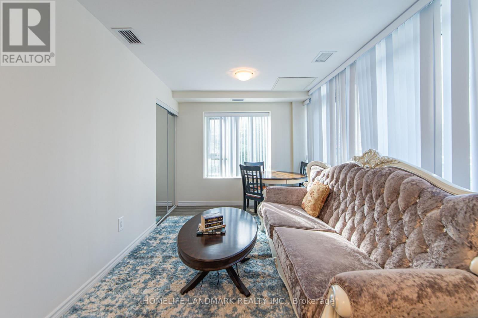 #101 -246 LESTER ST, #101