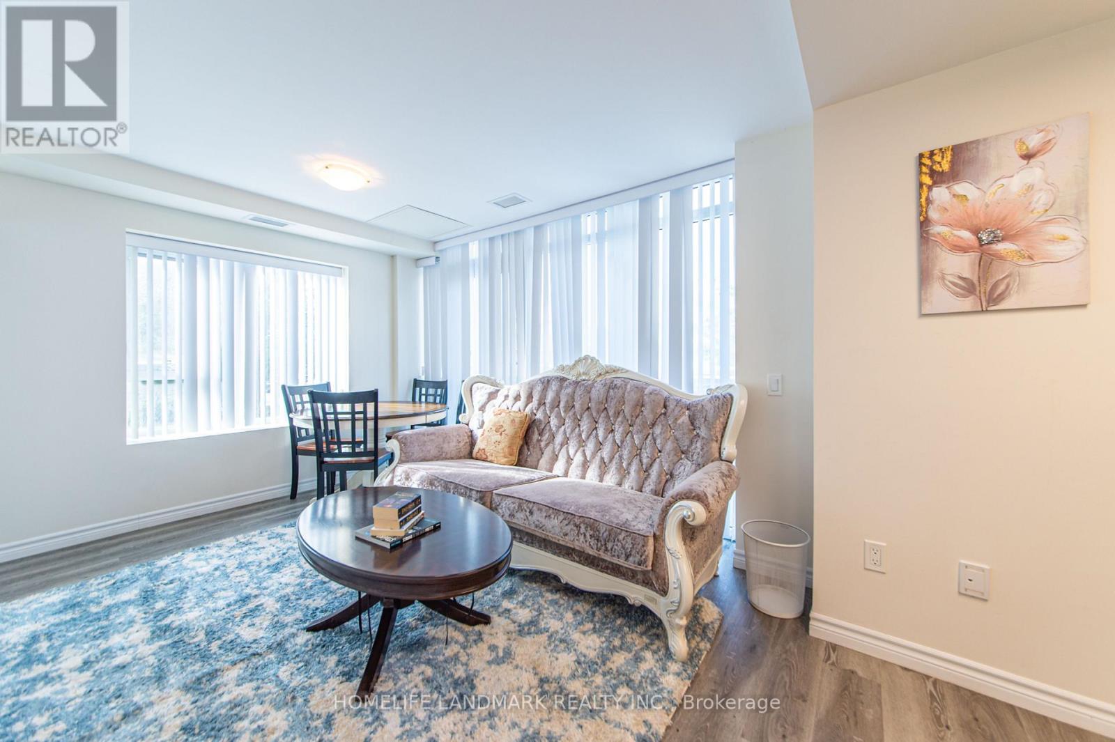 #101 -246 LESTER ST, #101