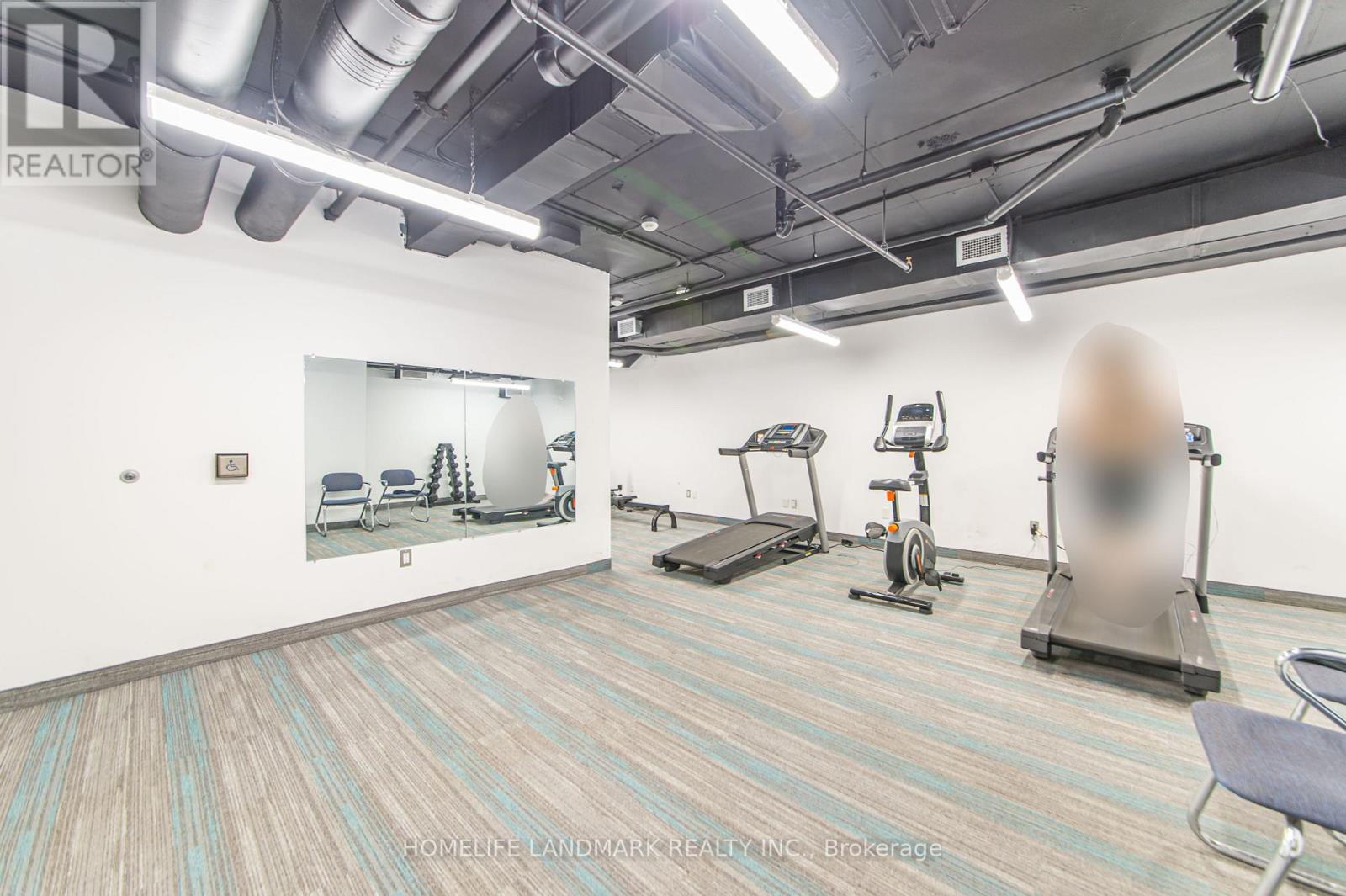 #101 -246 LESTER ST, #101