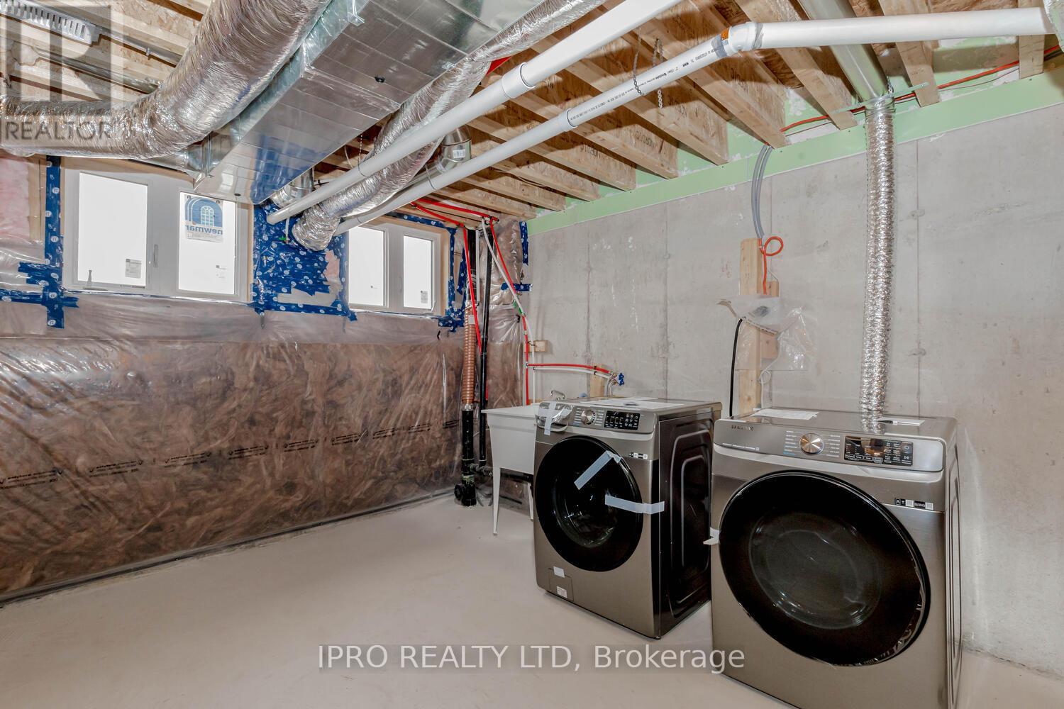 354 BISMARK DR