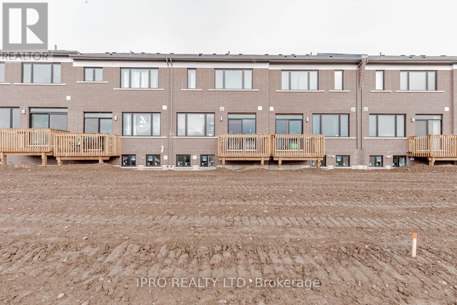 354 BISMARK DR