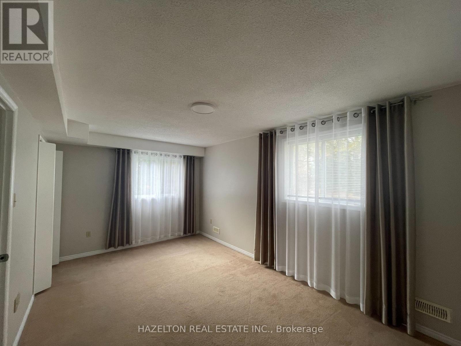 387 MCNAY PL