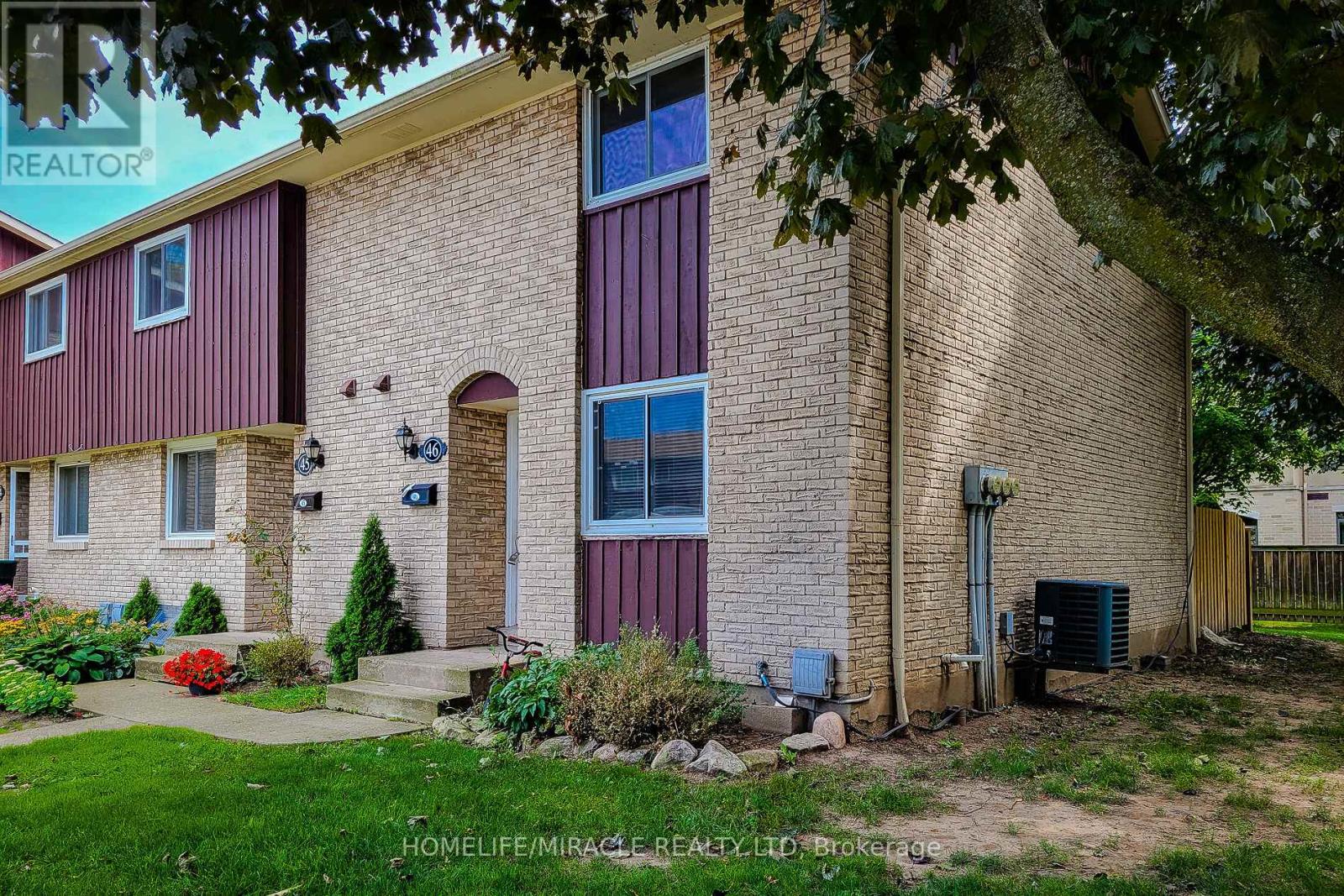 #46 -50 LAKESHORE RD, #46