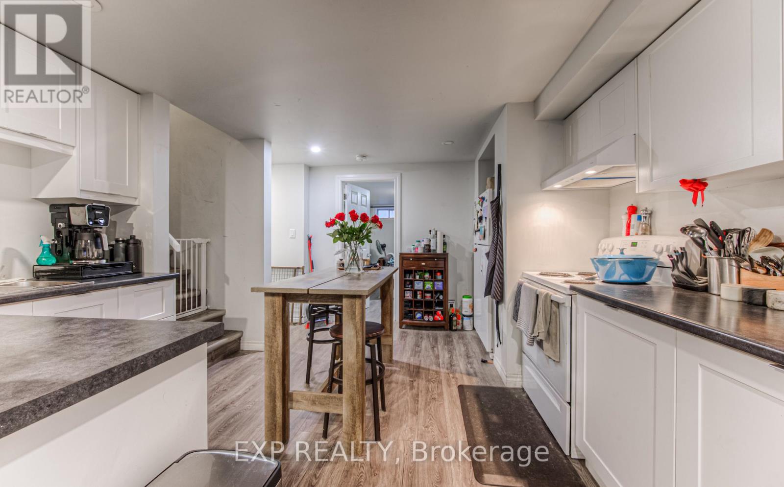 116 KENNETH AVE