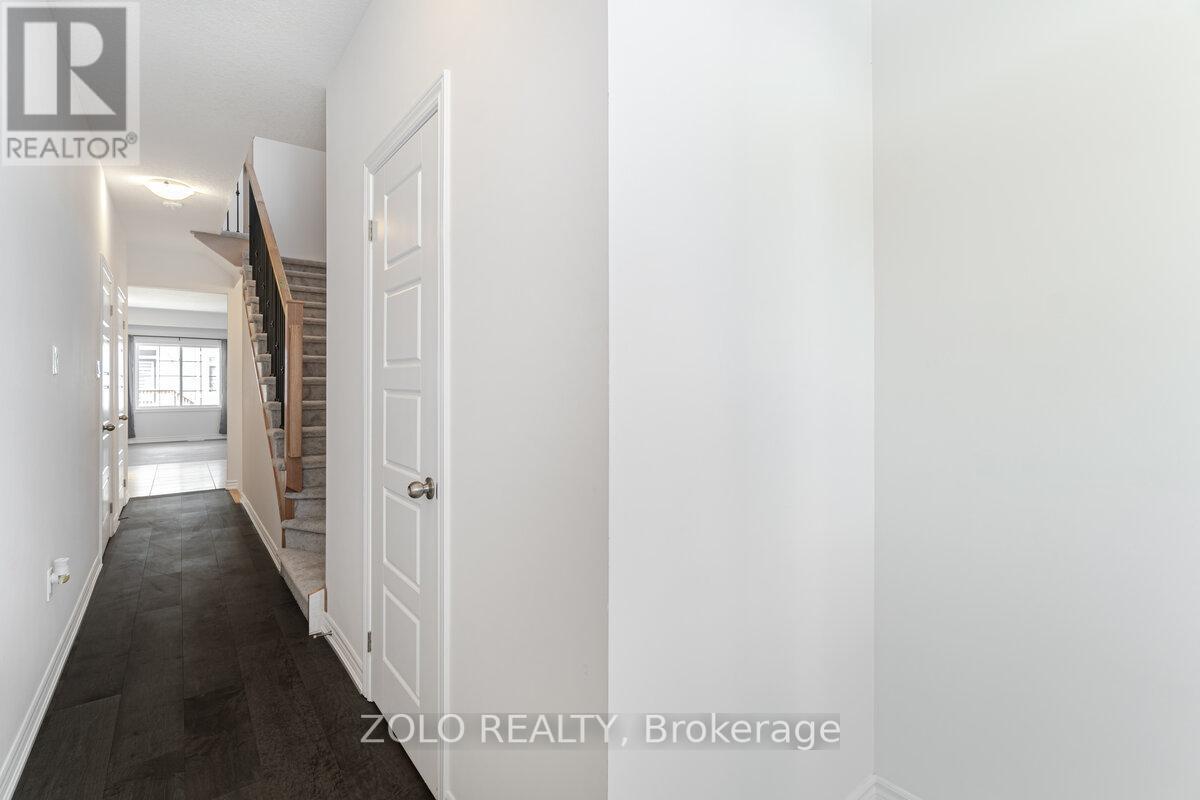 49 ELSEGOOD DR