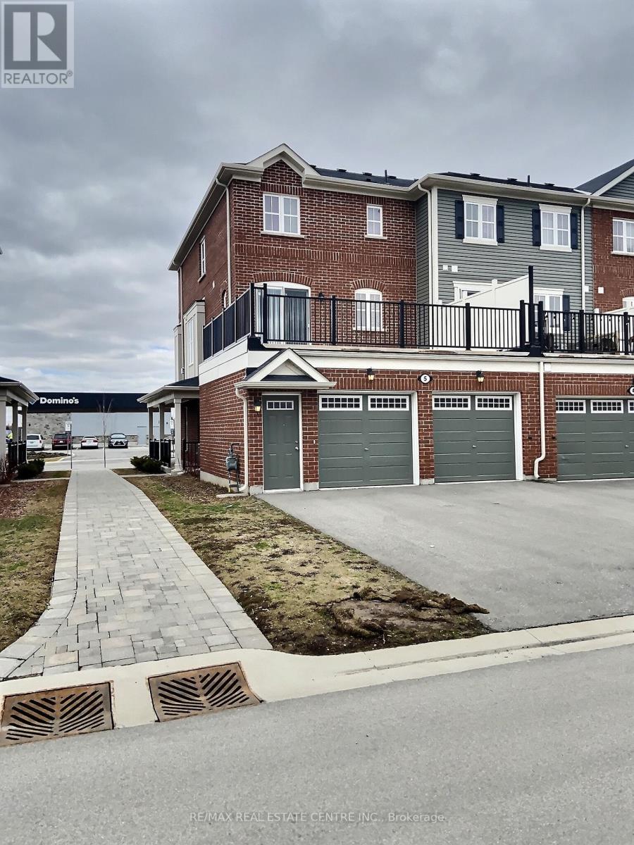 #5 -22 SPRING CREEK DR, #5