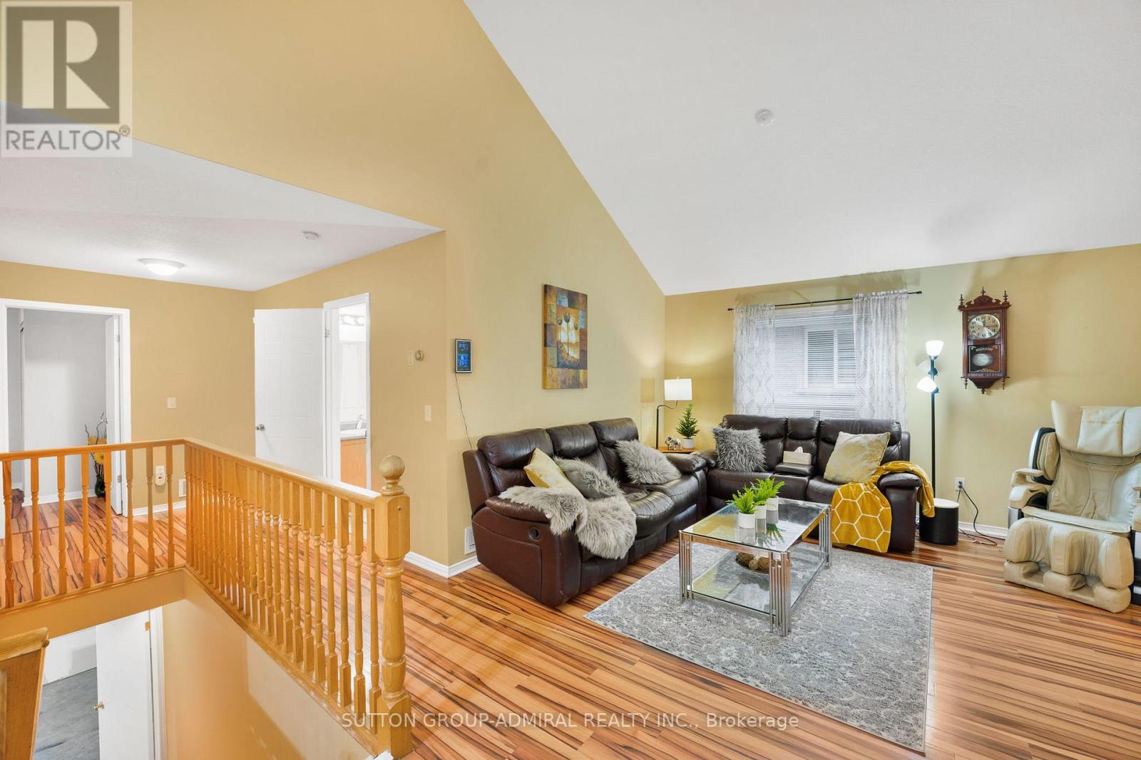 56 SWEENEY CRES
