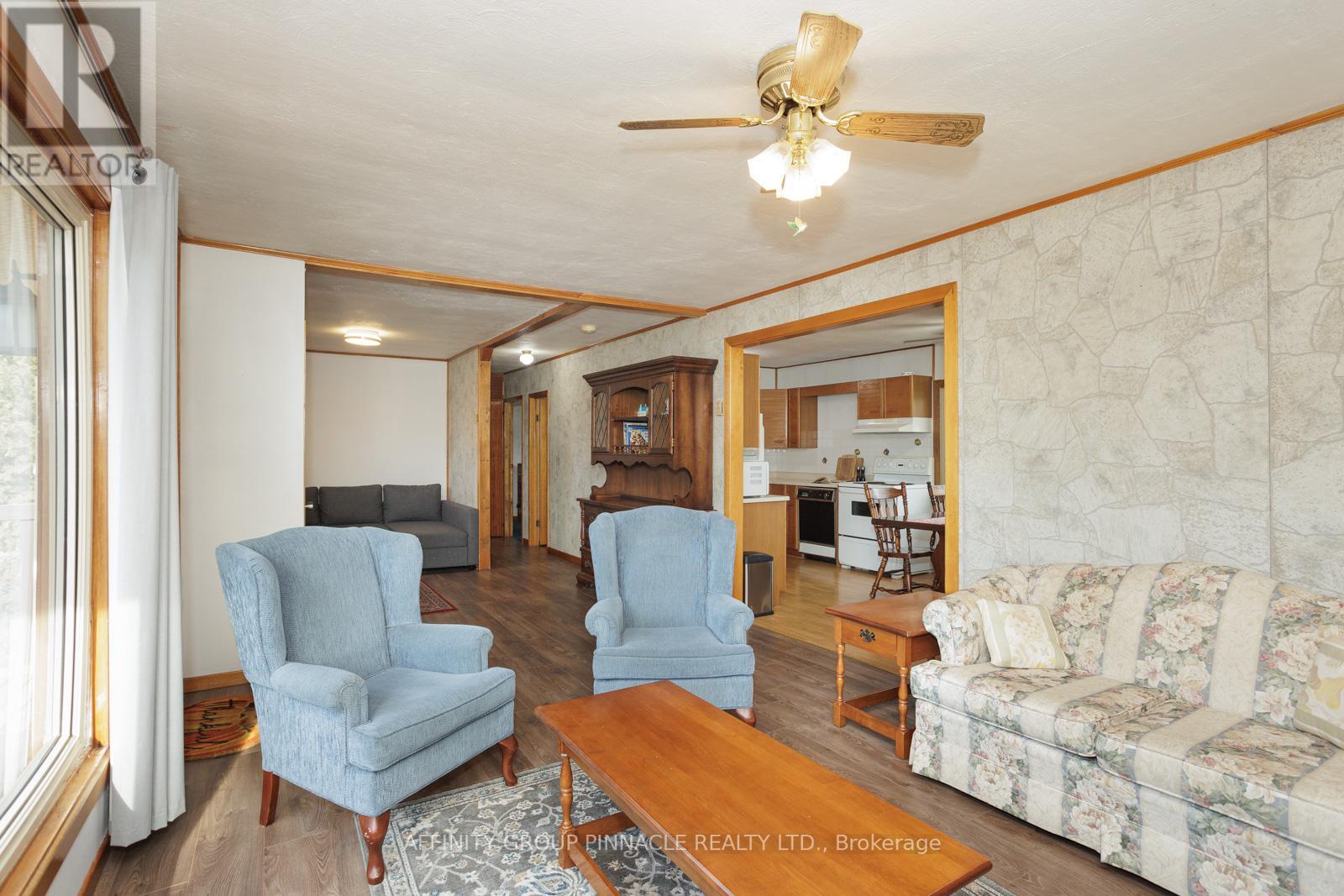 176 SNUG HARBOUR RD