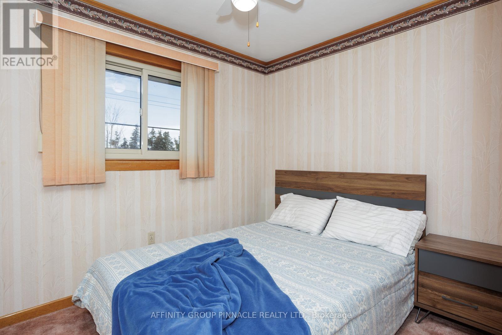 176 SNUG HARBOUR RD