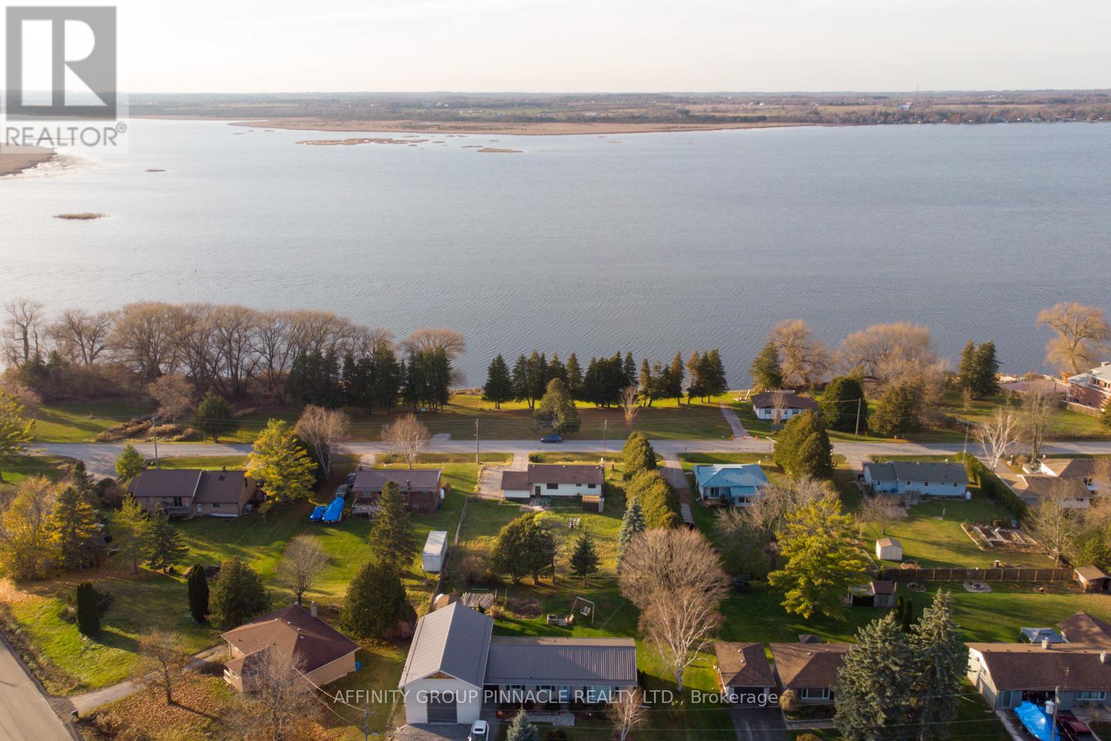 176 SNUG HARBOUR RD