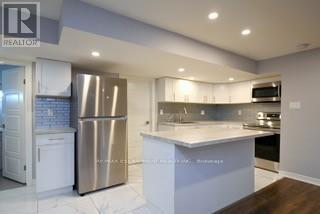 #LOWER -24 LOMA DR, #Lower