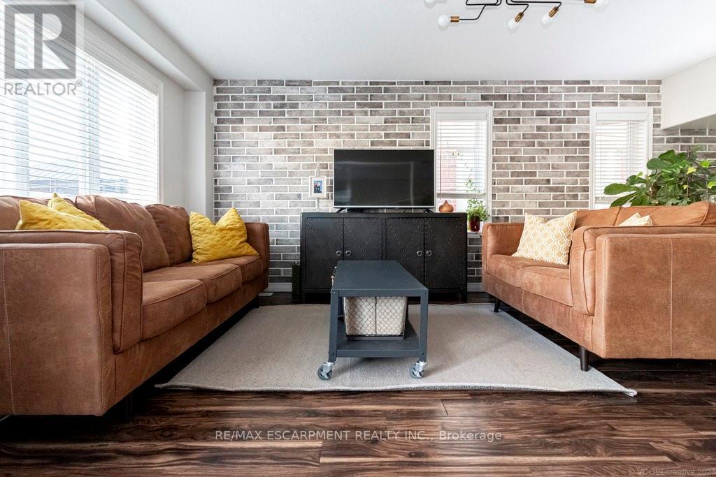208 WESTBANK TR