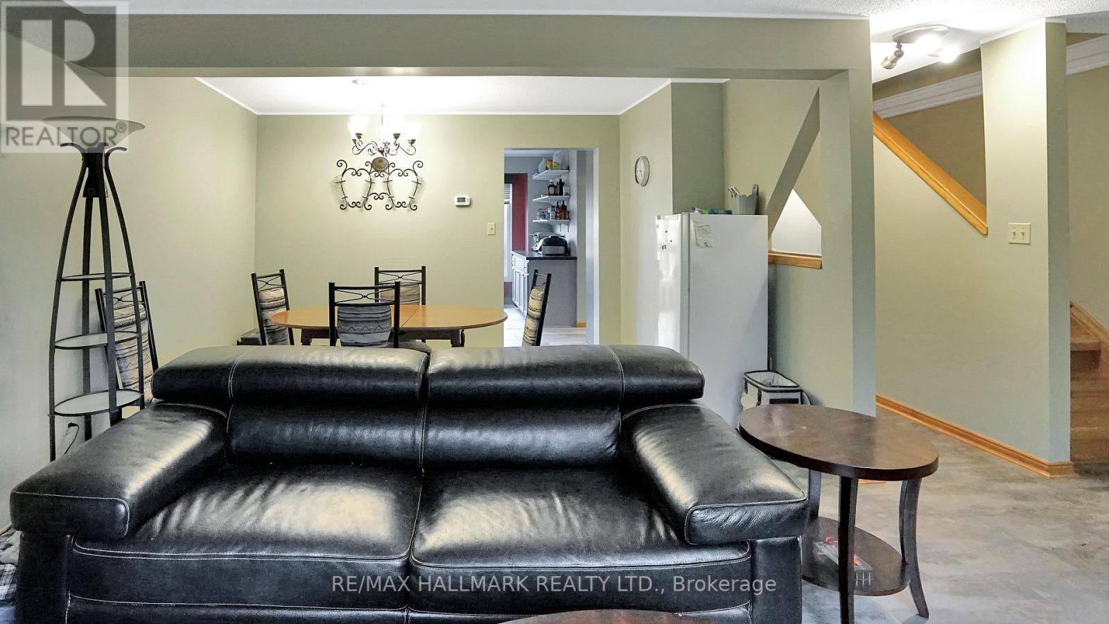 #27 -536 THIRD ST, #27