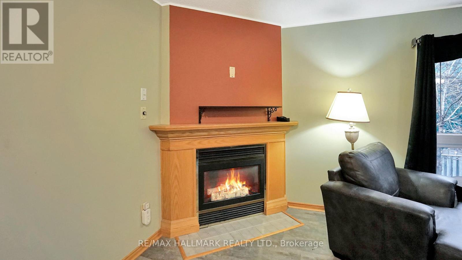 #27 -536 THIRD ST, #27