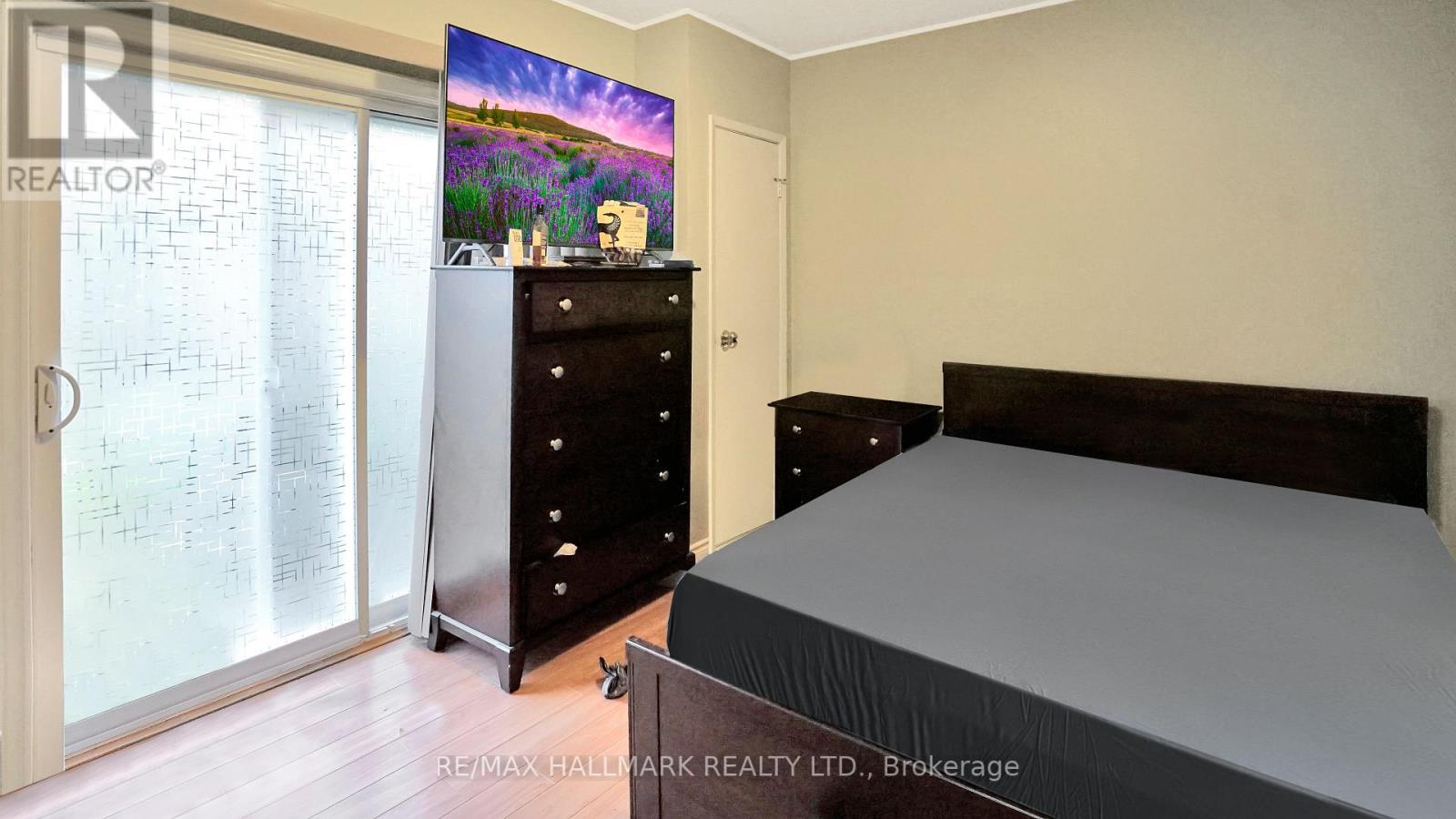 #27 -536 THIRD ST, #27