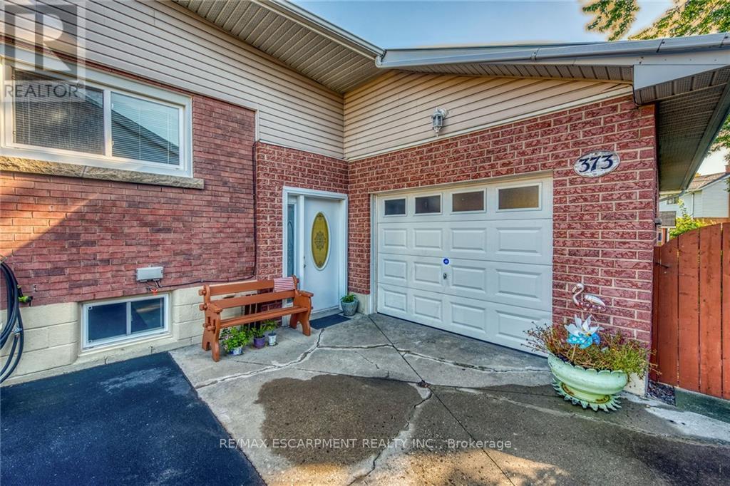 373 UPPER KENILWORTH AVE