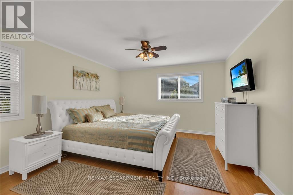 373 UPPER KENILWORTH AVE