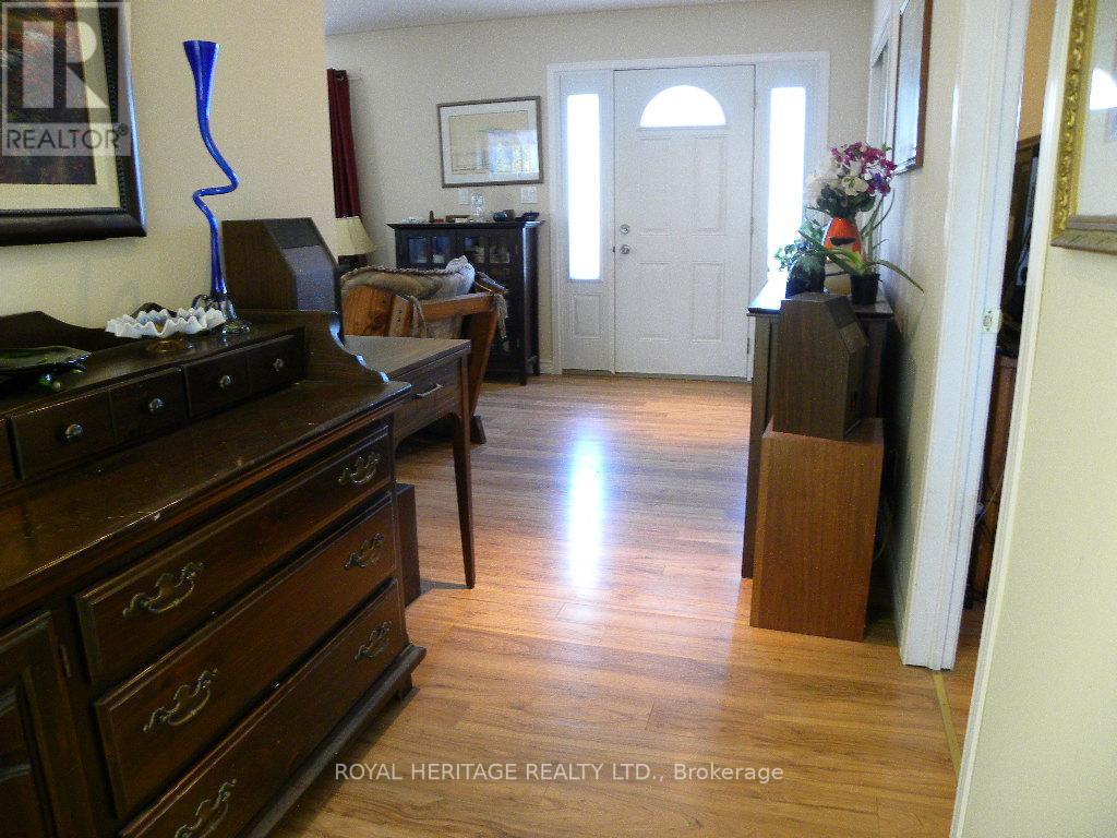 607 HICKORY BEACH RD