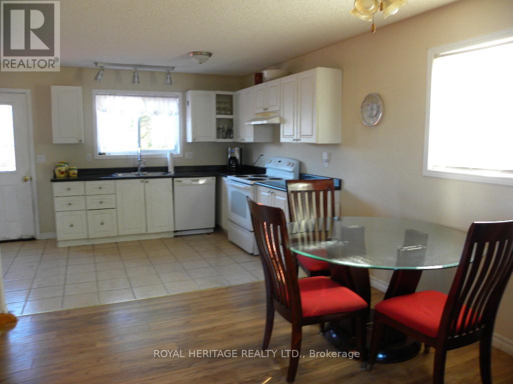 607 HICKORY BEACH RD