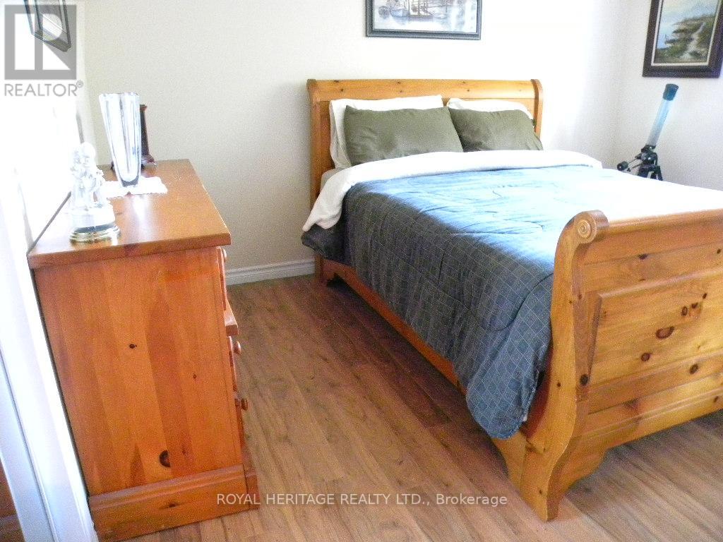 607 HICKORY BEACH RD