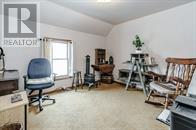 381-383 MACNAB ST N