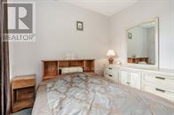 381-383 MACNAB ST N