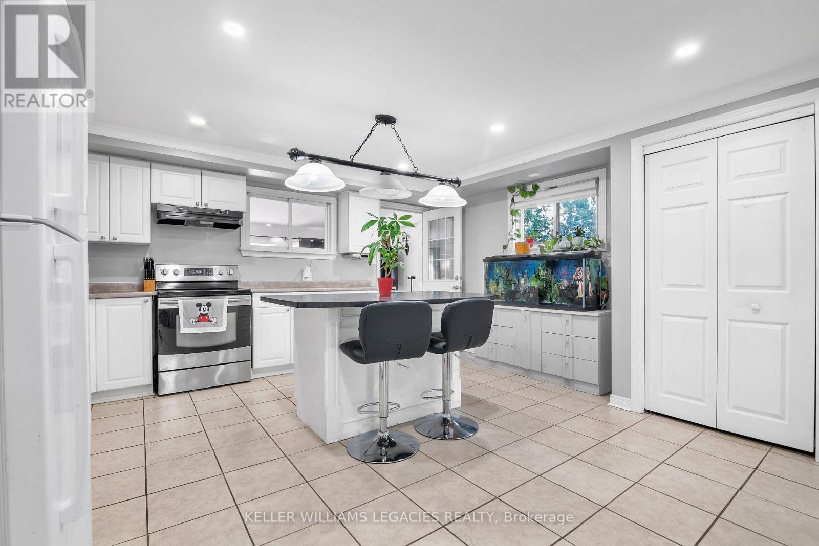 206 GREEN RD