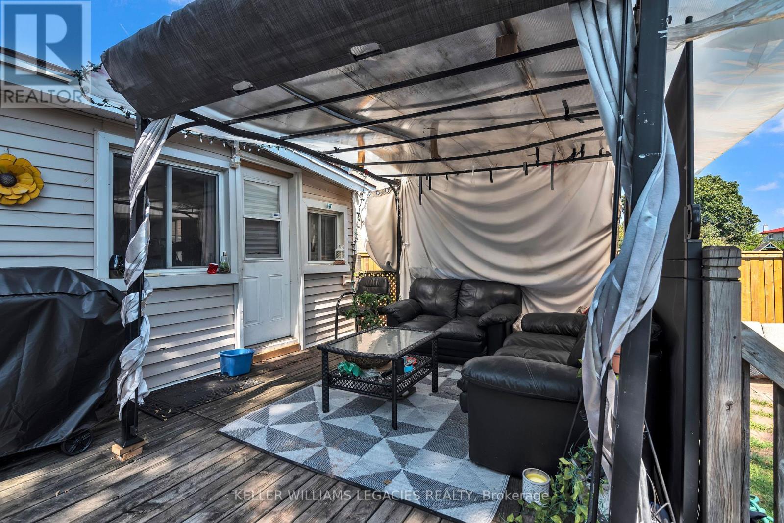 206 GREEN RD