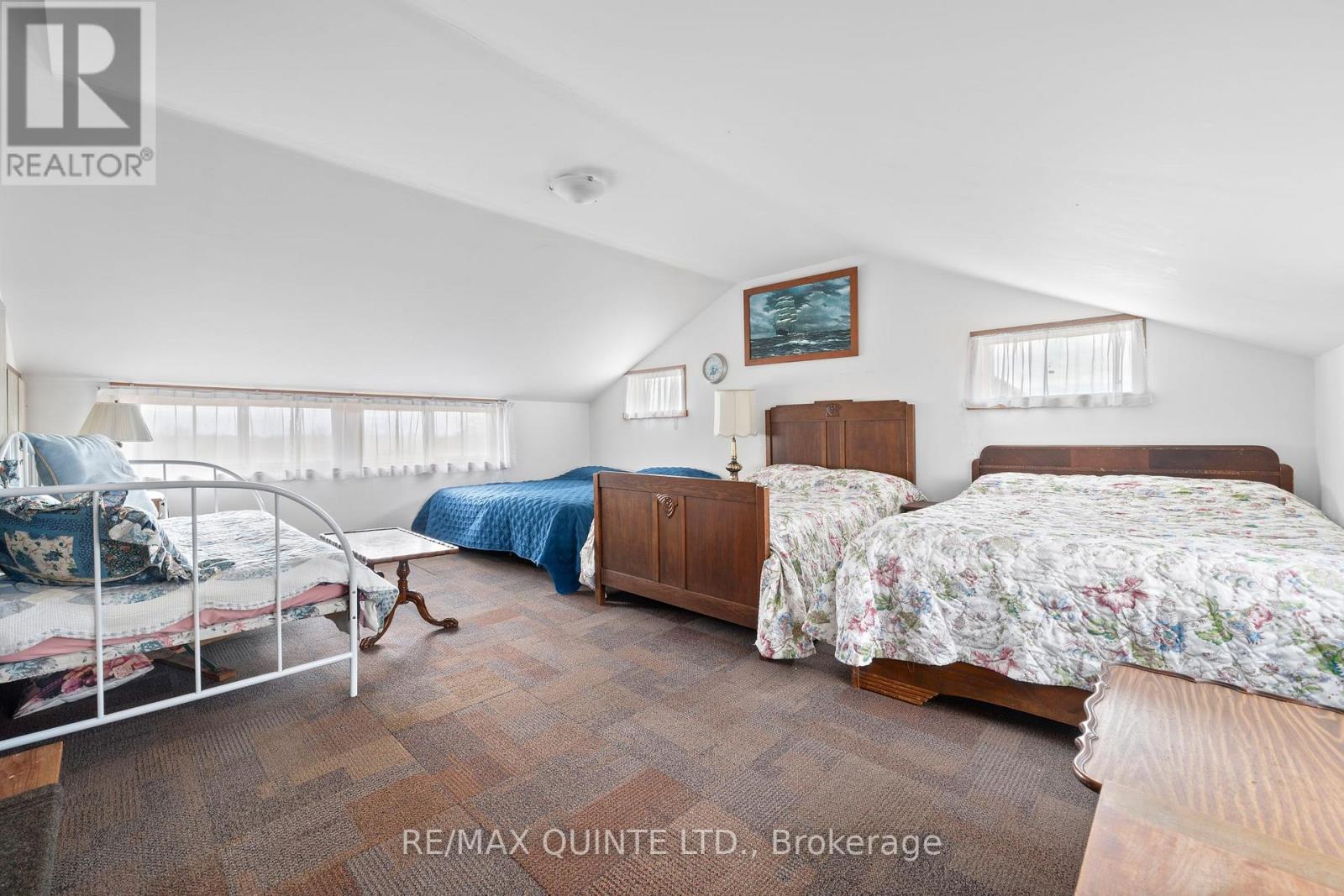 381 PARTRIDGE HOLLOW RD