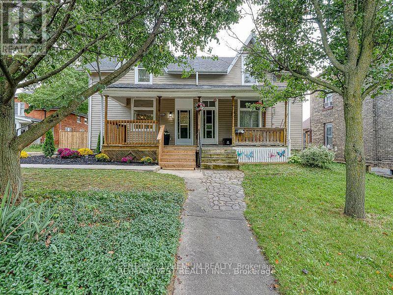 328 BULLER ST