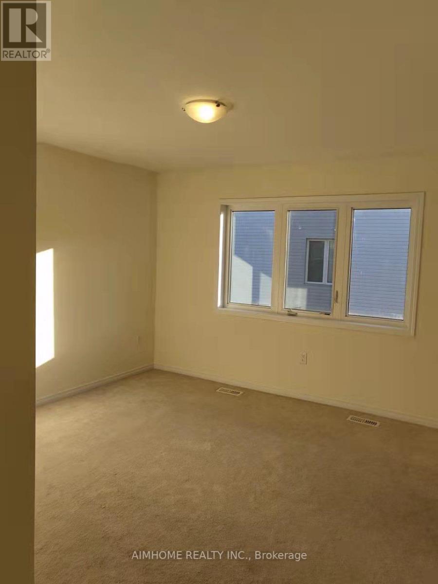 205 THOMPSON RD