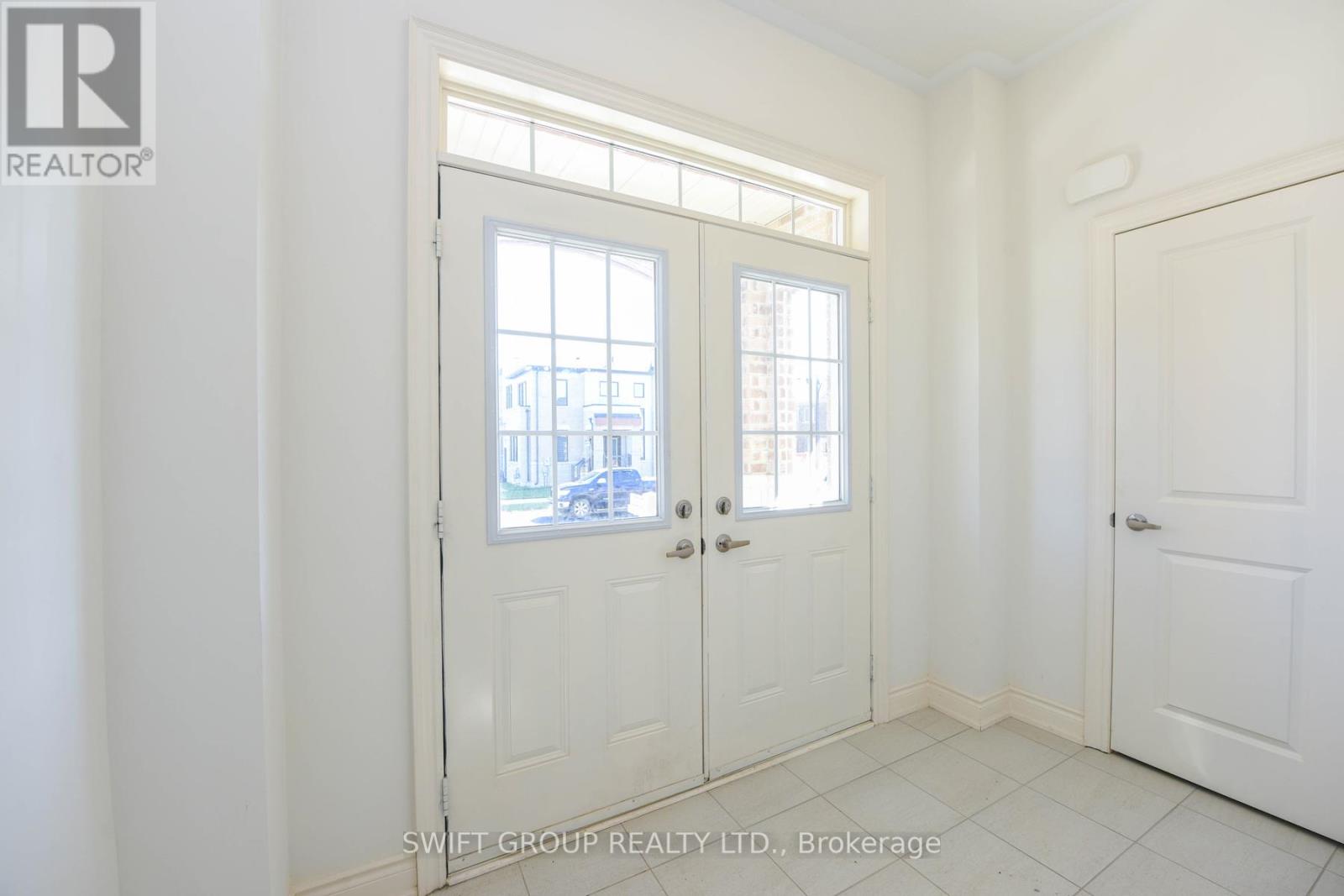 #UPPER -195 GREAT FALLS BLVD, #Upper