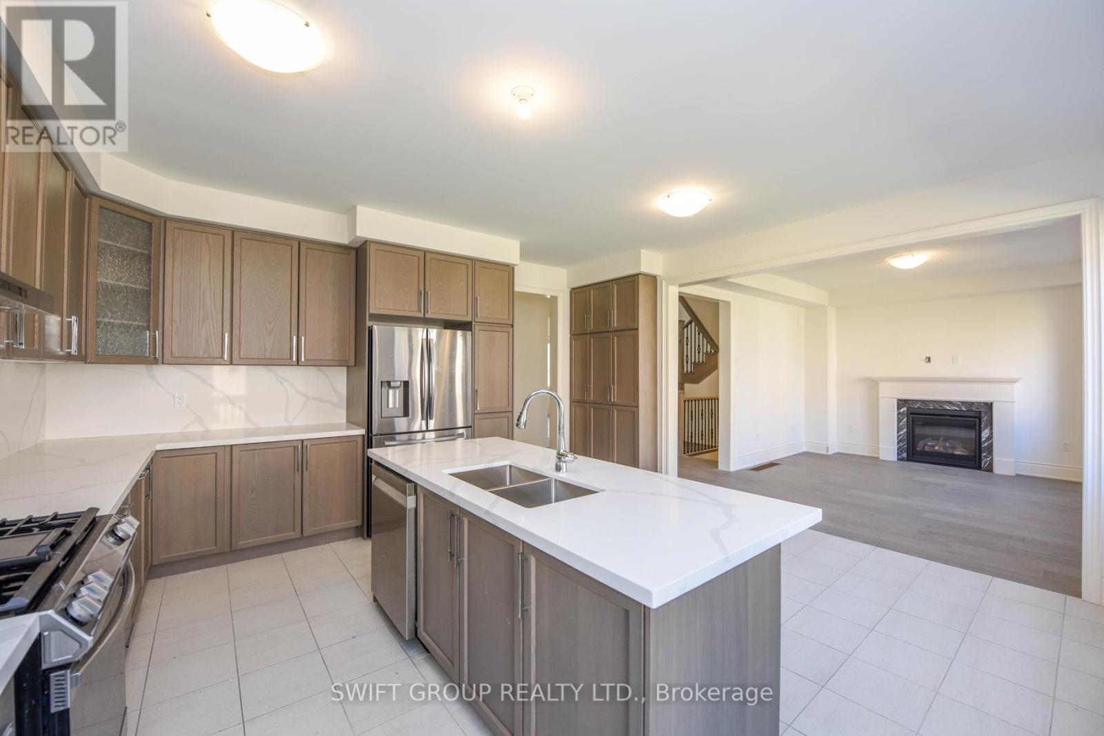 #UPPER -195 GREAT FALLS BLVD, #Upper