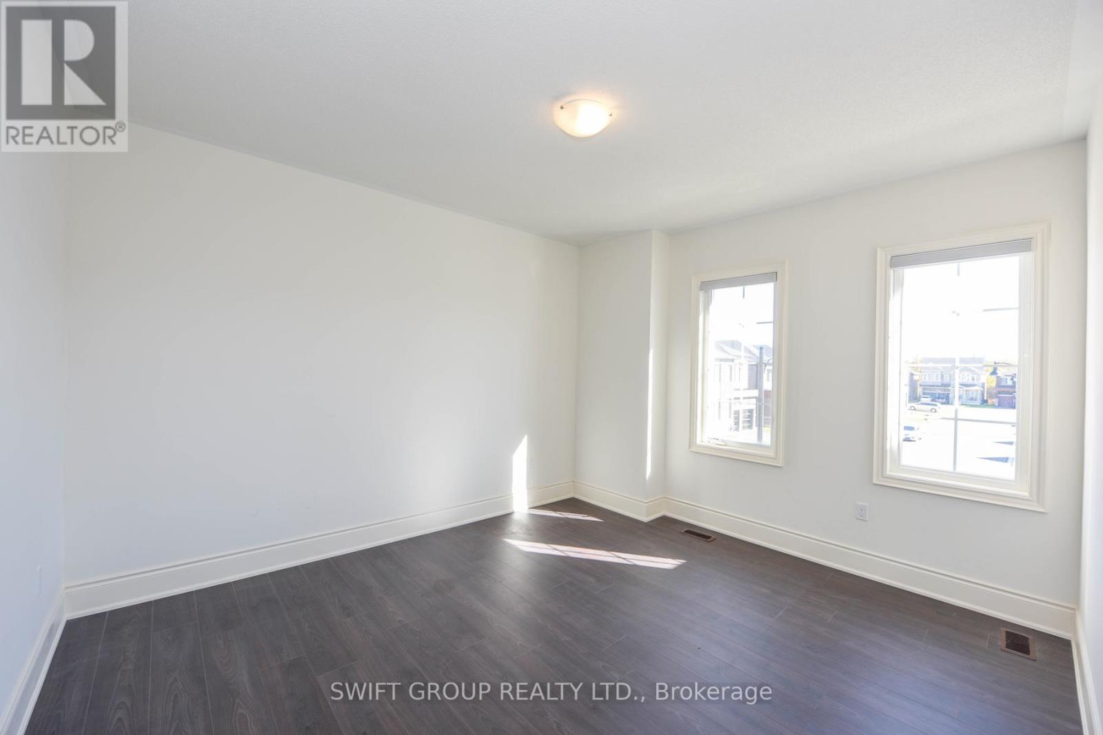 #UPPER -195 GREAT FALLS BLVD, #Upper