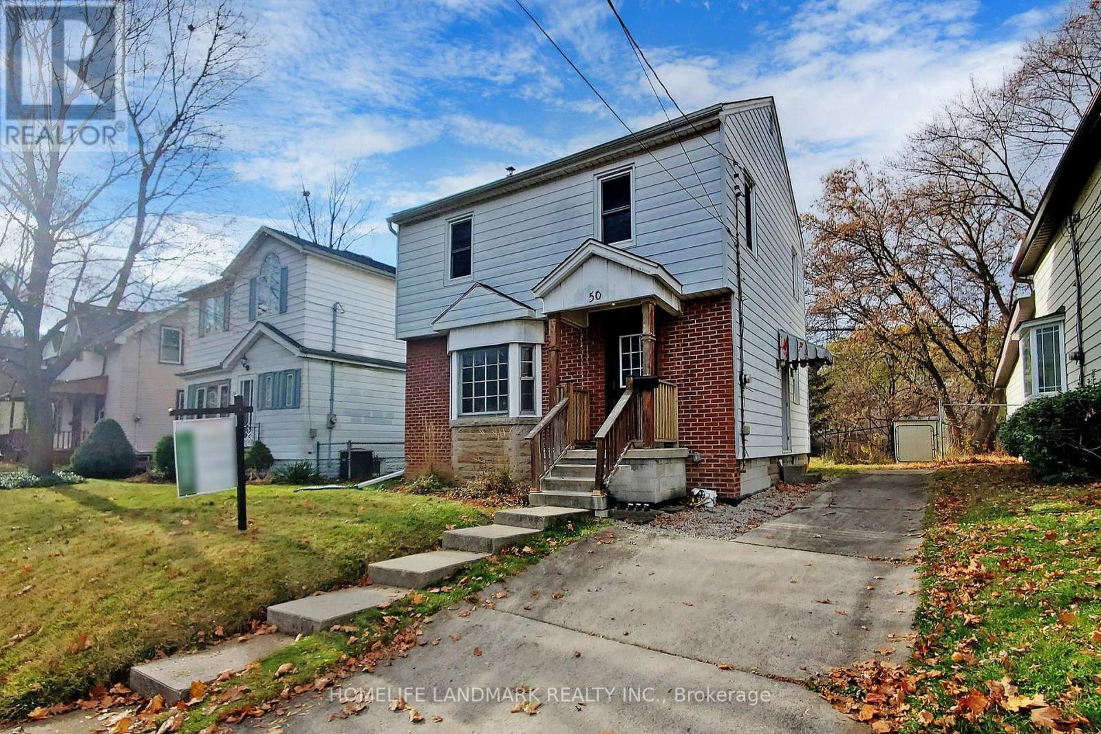 50 HILLVIEW ST