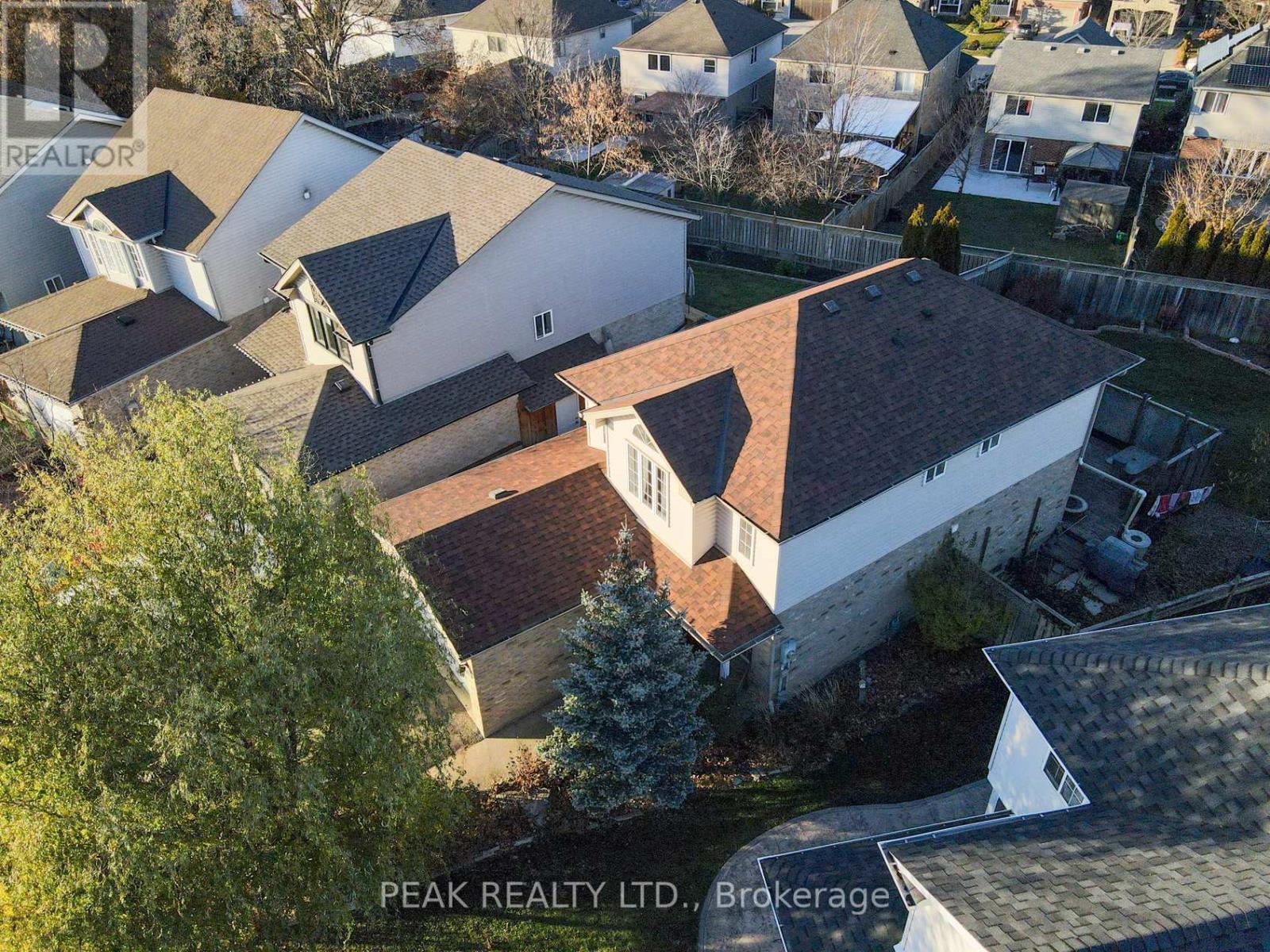 90 CHATEAU CRES