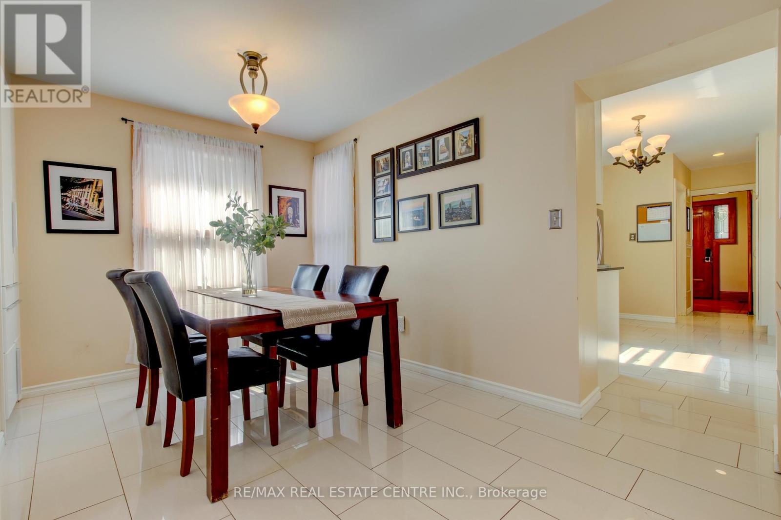 45 WEXFORD AVE S