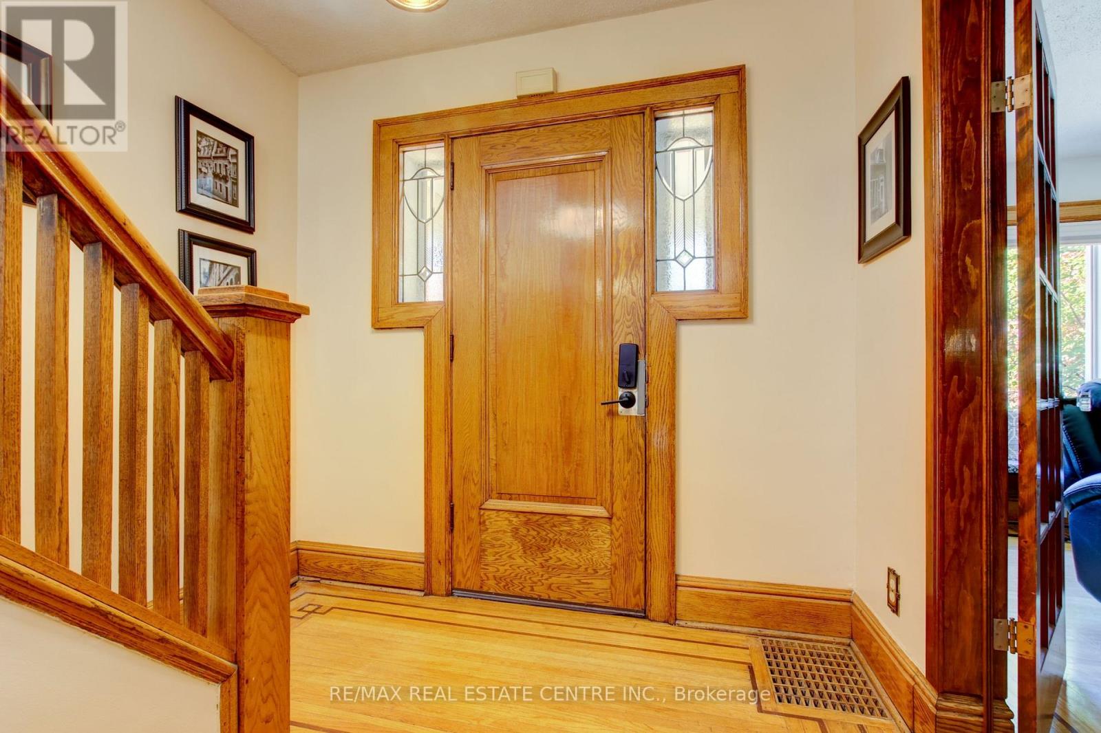 45 WEXFORD AVE S