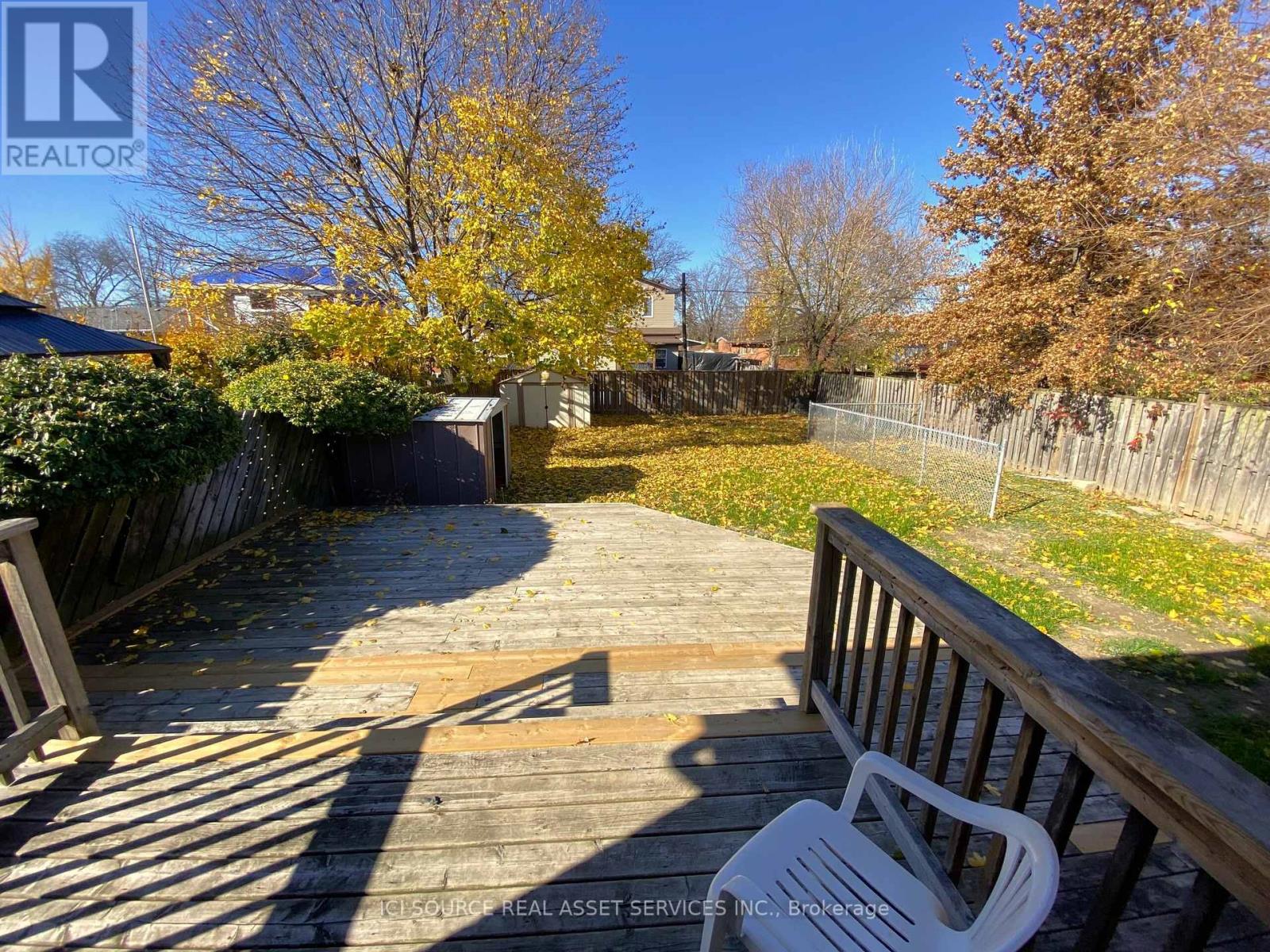 #1 -42 DESCHENE AVE, #1