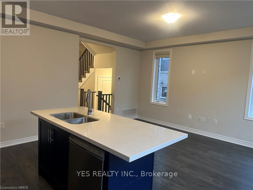 16 BIRMINGHAM DR