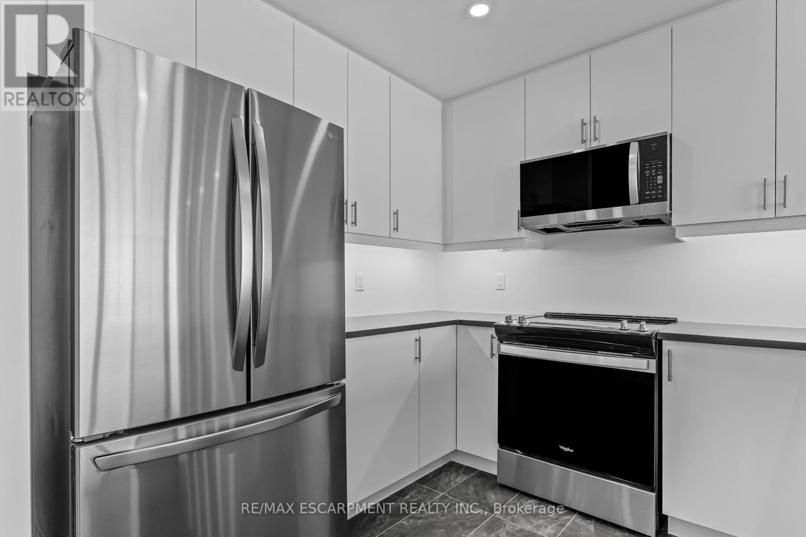 #504 -5 HAMILTON ST, #504