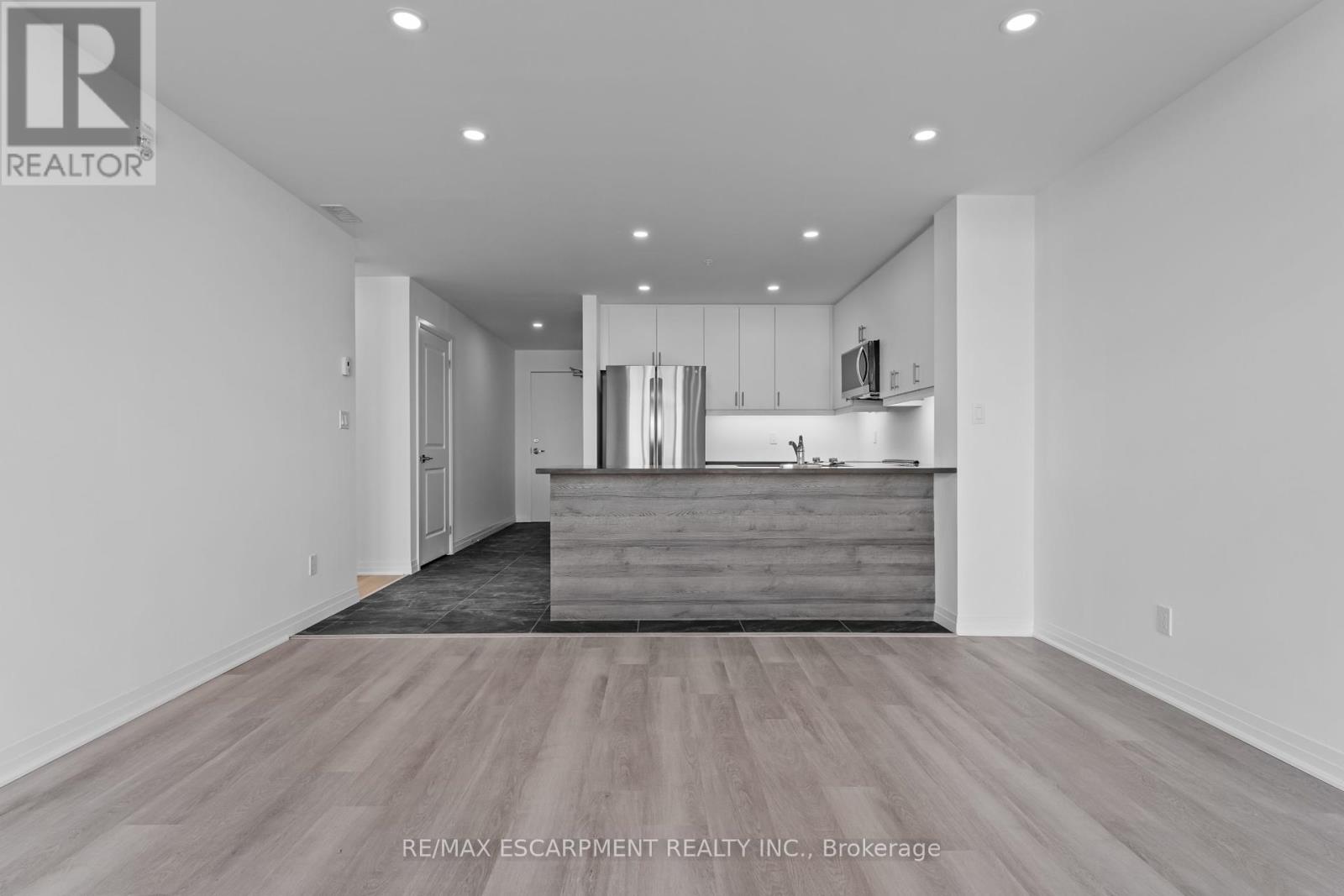#504 -5 HAMILTON ST, #504